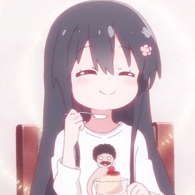 女子爬树拍照压垮樱花树